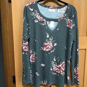 NWT long sleeve grey floral shirt with neck cutout XL